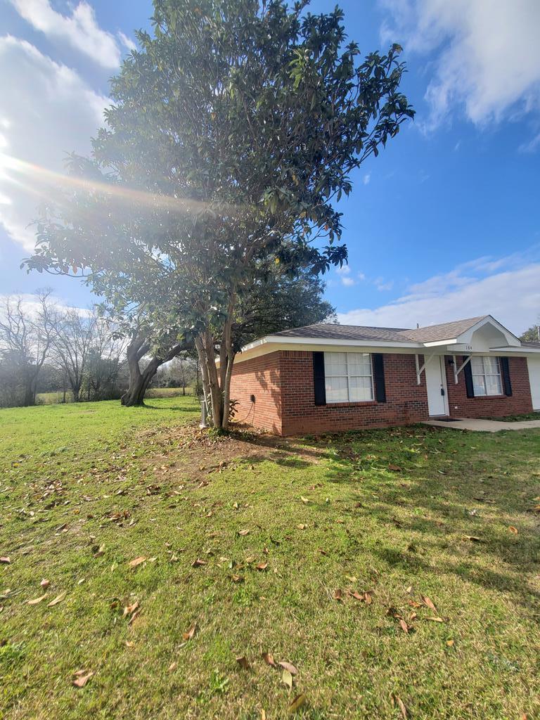 184 St Mary Road Cottonwood, AL 36320 - Photo 2 of 26 Gallery Image 2