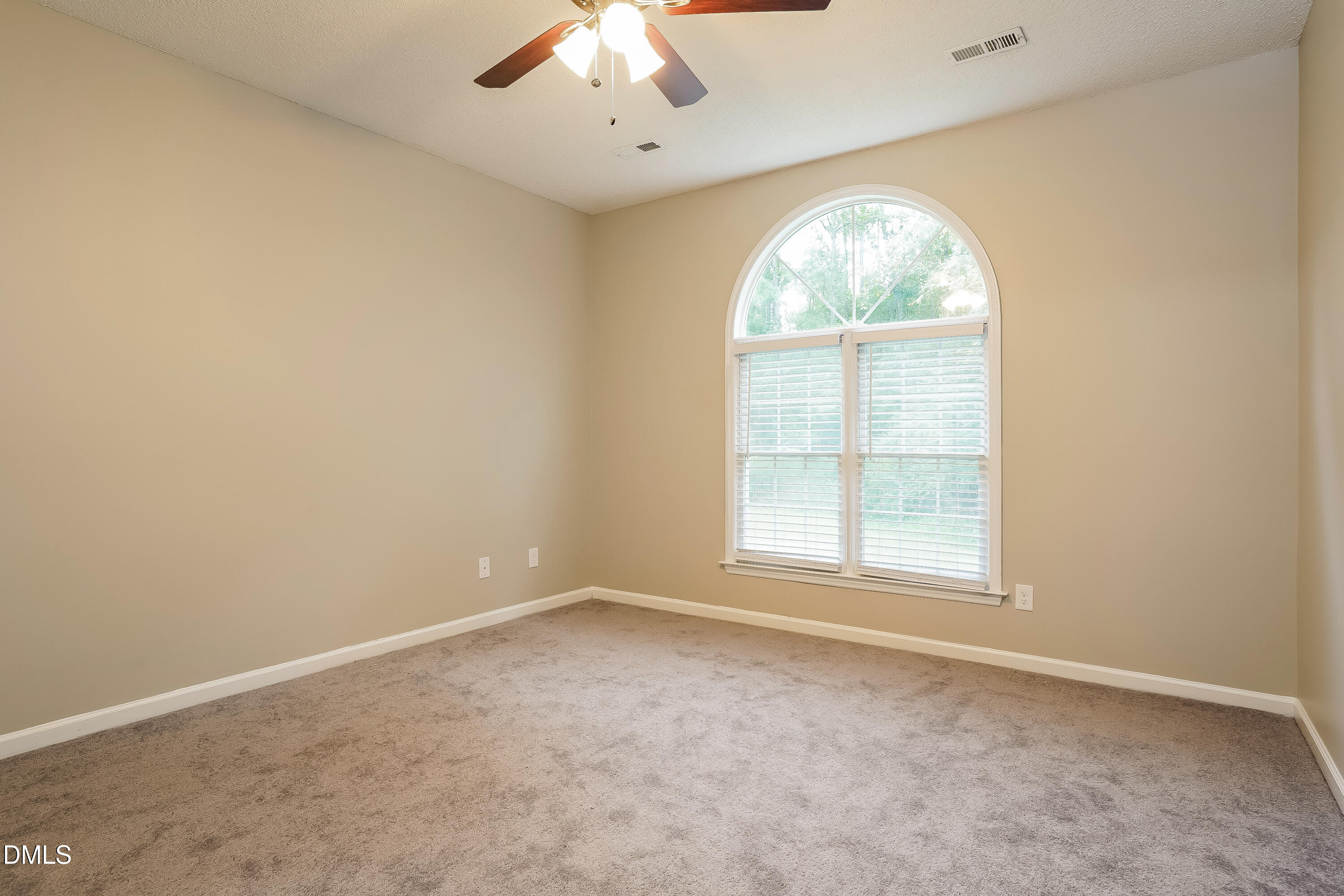 6014 River Lake Circle Raleigh, NC 27604 - Photo 7 of 17 008-photo-master-bedroom-7532025