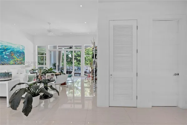 $25,500 | 435 Hampton Lane, Key Biscayne, FL 33149