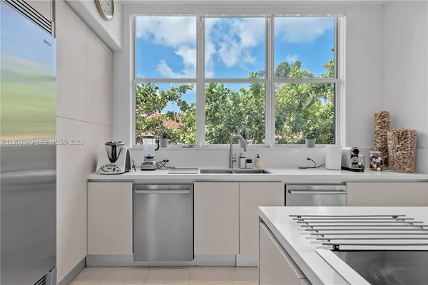 $25,500 | 435 Hampton Lane, Key Biscayne, FL 33149