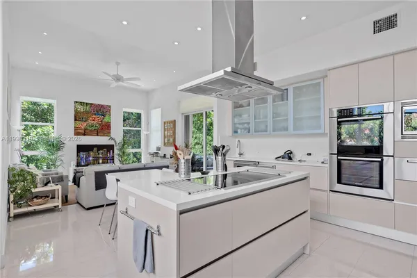 $25,500 | 435 Hampton Lane, Key Biscayne, FL 33149