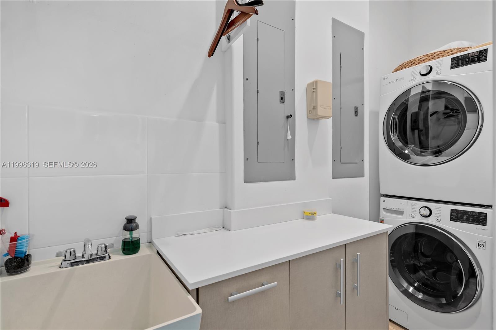 435 Hampton Lane Key Biscayne, FL 33149 - Photo 35 of 60