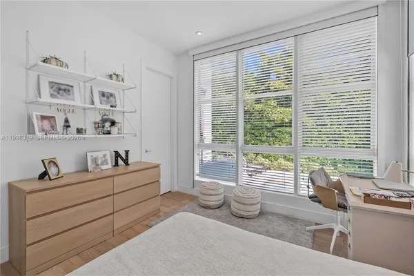 $25,500 | 435 Hampton Lane, Key Biscayne, FL 33149