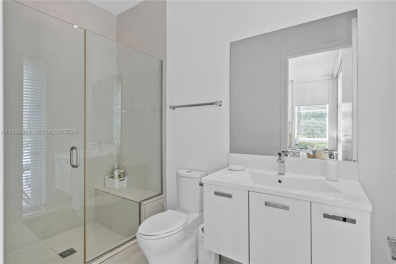 435 Hampton Lane Key Biscayne, FL 33149 - Photo 38 of 60