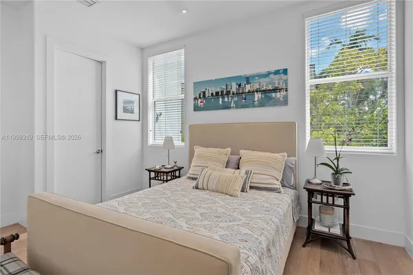 $25,500 | 435 Hampton Lane, Key Biscayne, FL 33149