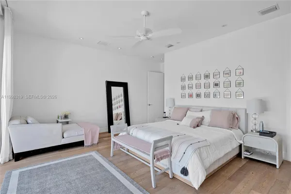 $25,500 | 435 Hampton Lane, Key Biscayne, FL 33149