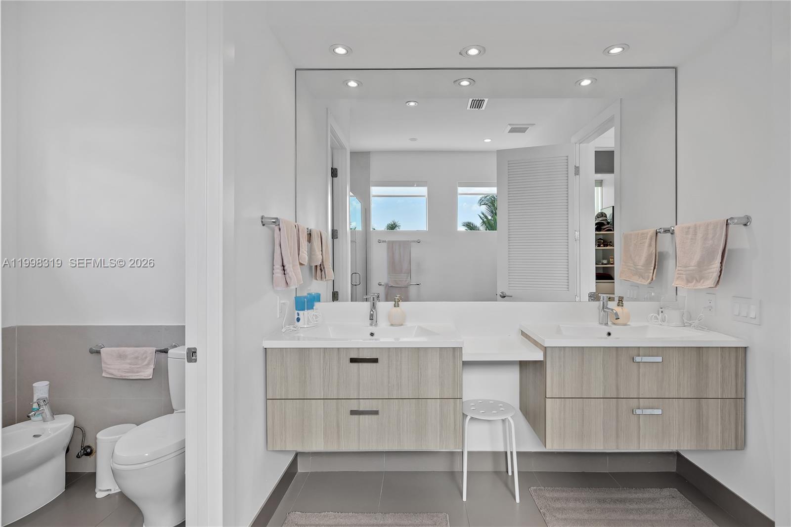 435 Hampton Lane Key Biscayne, FL 33149 - Photo 57 of 60