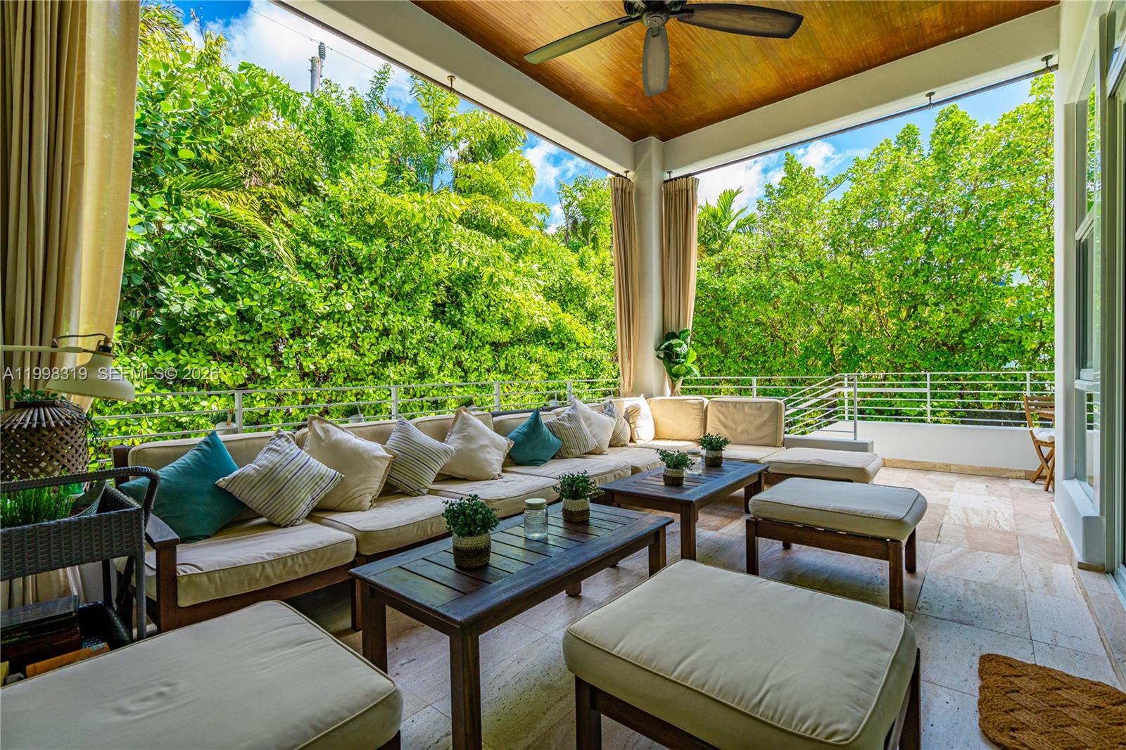 435 Hampton Lane Key Biscayne, FL 33149 - Photo 10 of 60