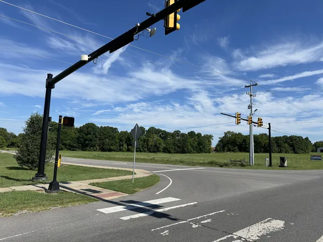 a view of a tennis court