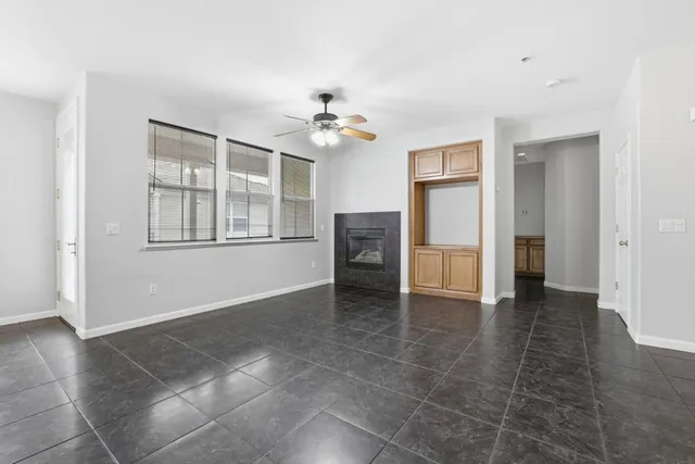 $2,500 | 4000 Innovator Drive, Unit 19101, Sacramento, CA 95834