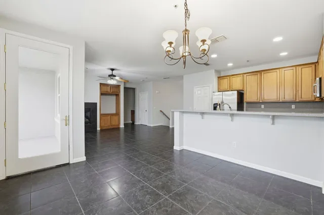 $2,500 | 4000 Innovator Drive, Unit 19101, Sacramento, CA 95834