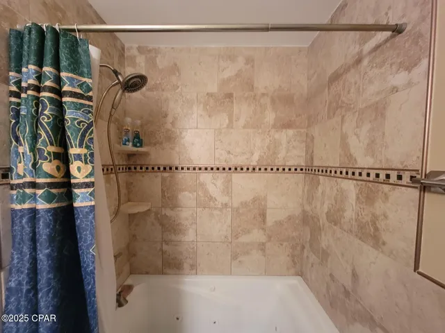 $2,300 | 3136 Lawton Court, Panama City, FL 32405