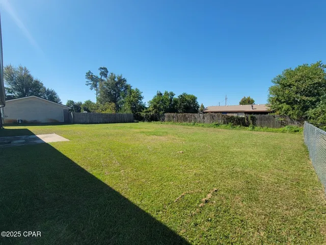 $2,300 | 3136 Lawton Court, Panama City, FL 32405