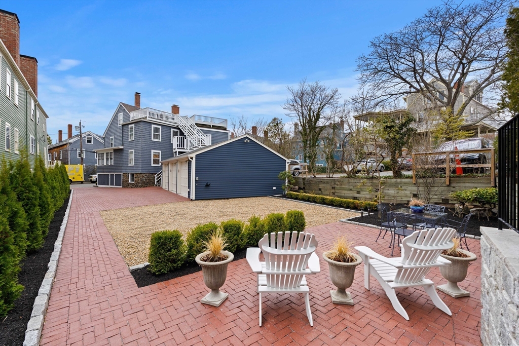 12 Darling Street, Unit 2 Marblehead, MA 01945 - Photo 21 of 25