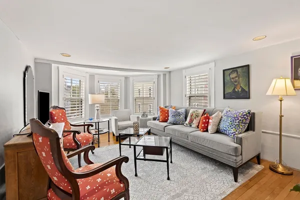 $795,000 | 12 Darling Street, Unit 2, Marblehead, MA 01945