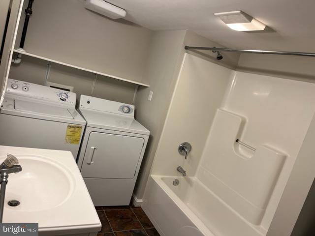 112 Cherrydell Road Catonsville, MD 21228 - Photo 11 of 16 Beautifully rehabbed bathroom