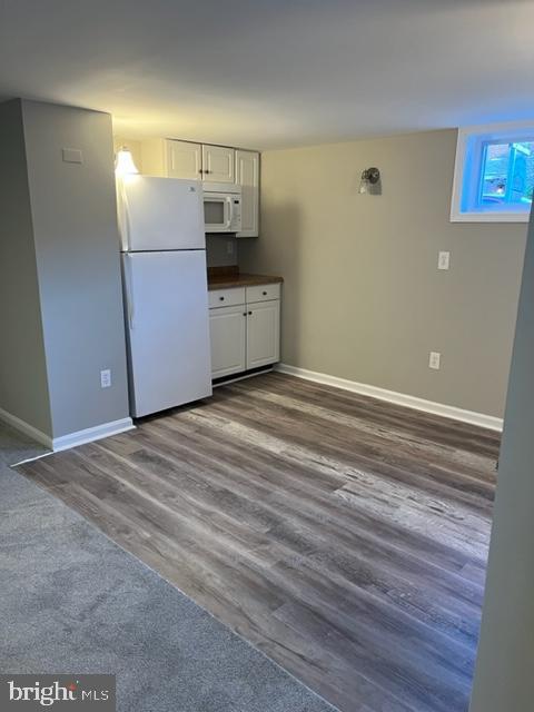 112 Cherrydell Road Catonsville, MD 21228 - Photo 14 of 16 3 Different Kitchens : 1 Kitchen in each level.