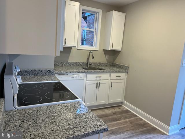 112 Cherrydell Road Catonsville, MD 21228 - Photo 3 of 16 3 Different Kitchens : 1 Kitchen in each level.