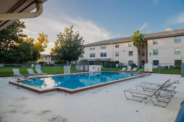 $1,200 | 1902 Honour Road, Unit 23, Orlando, FL 32839