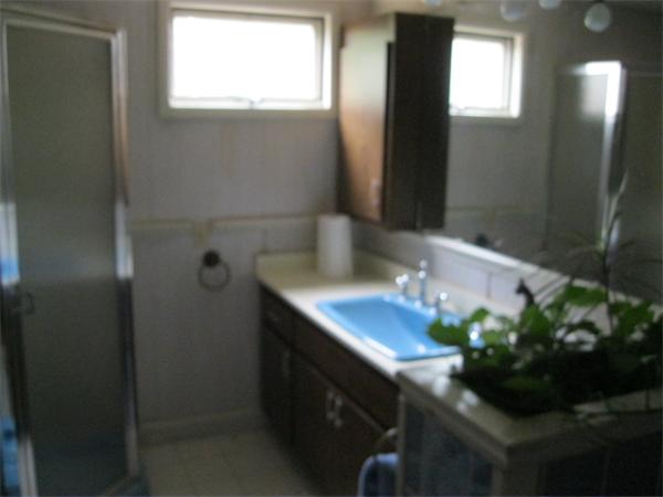 210 St James Avenue Springfield, MA 01109 - Photo 5 of 9 Gallery Image 5