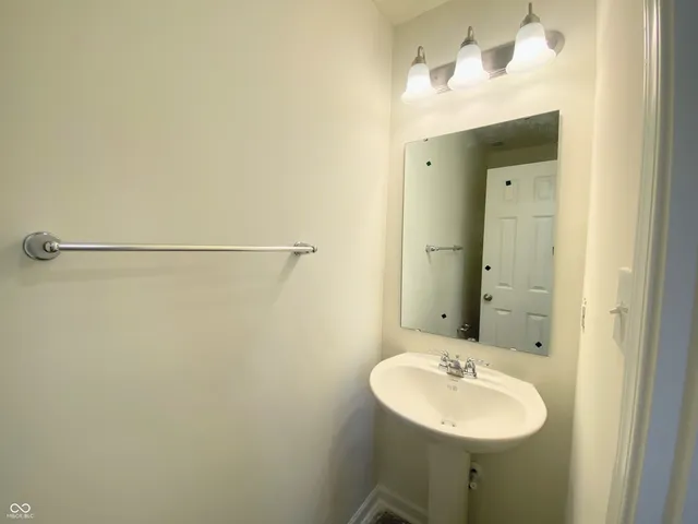 $273,500 | 2019 Sandhill Drive, Seymour, IN 47274