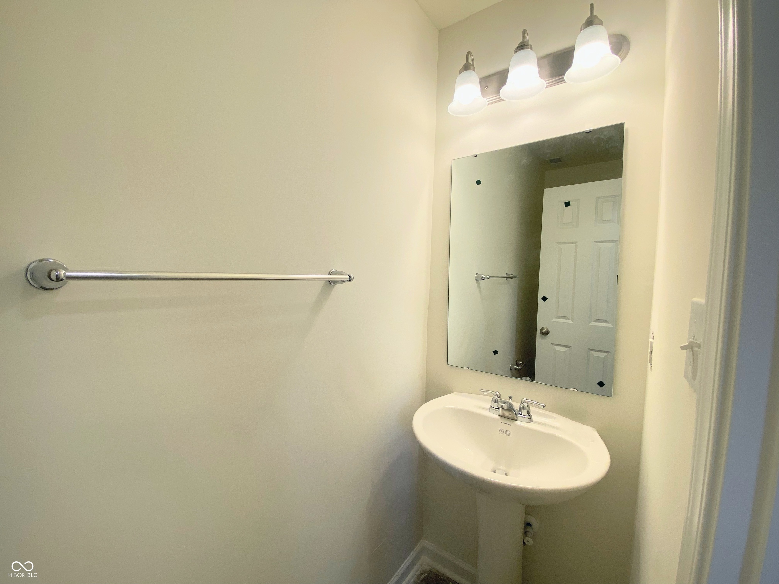 2019 Sandhill Drive Seymour, IN 47274 - Photo 24 of 44