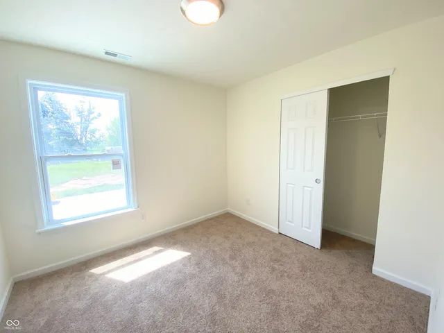 $273,500 | 2019 Sandhill Drive, Seymour, IN 47274