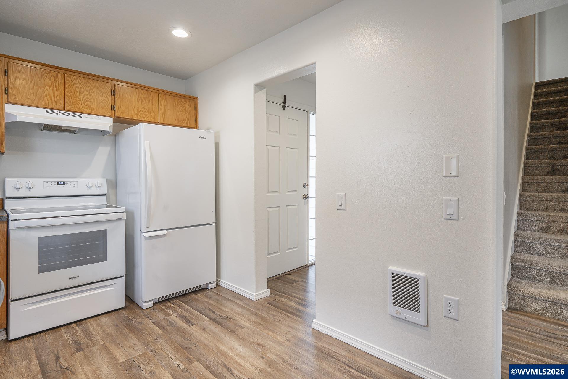 6946 Ridgetop Drive Northeast Keizer, OR 97303 - Photo 12 of 28