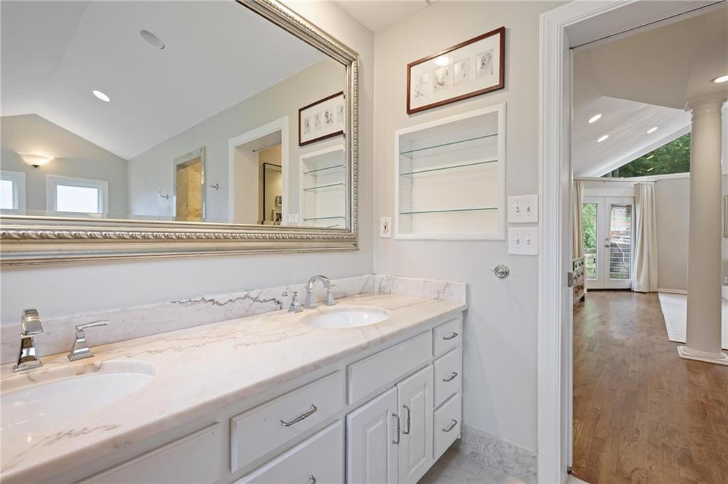 2631 North Thompson Road Northeast Brookhaven, GA 30319 - Photo 18 of 39