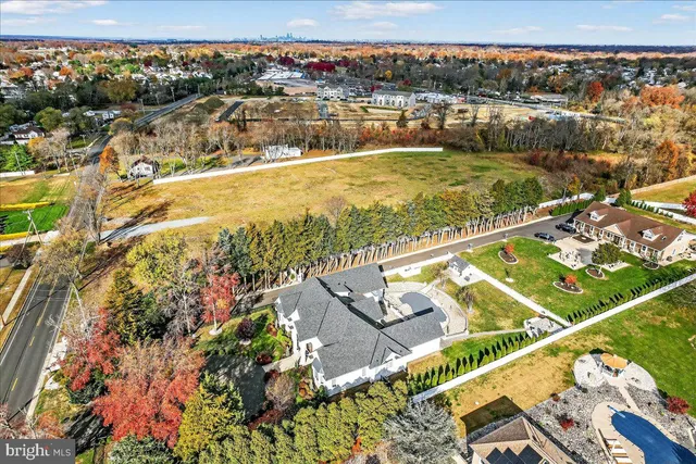 $175,000 | 35 Kelly Driver Road, Laurel Springs, NJ 08021