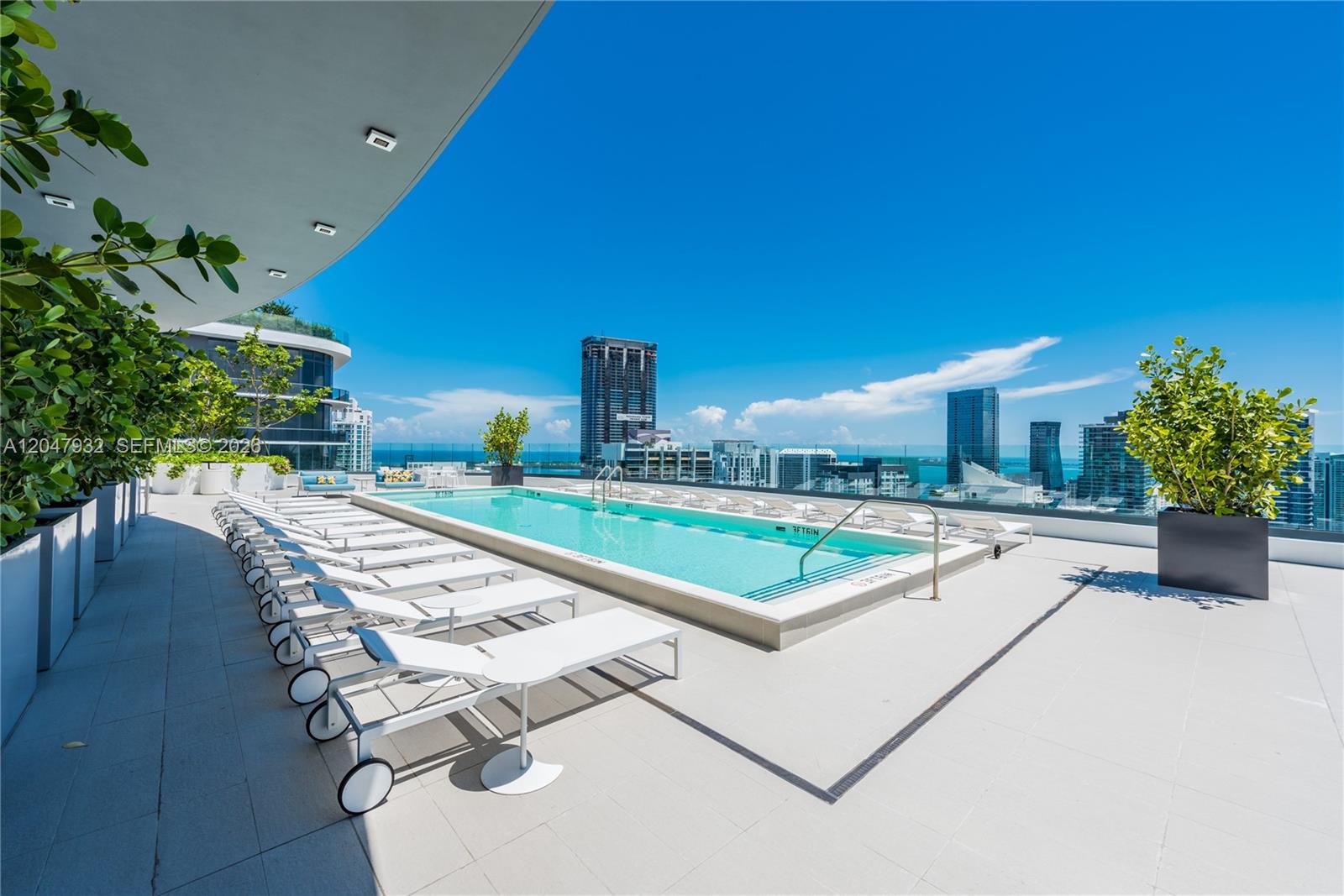 55 Southwest 9th Street, Unit 2102 Miami, FL 33130 - Photo 15 of 29