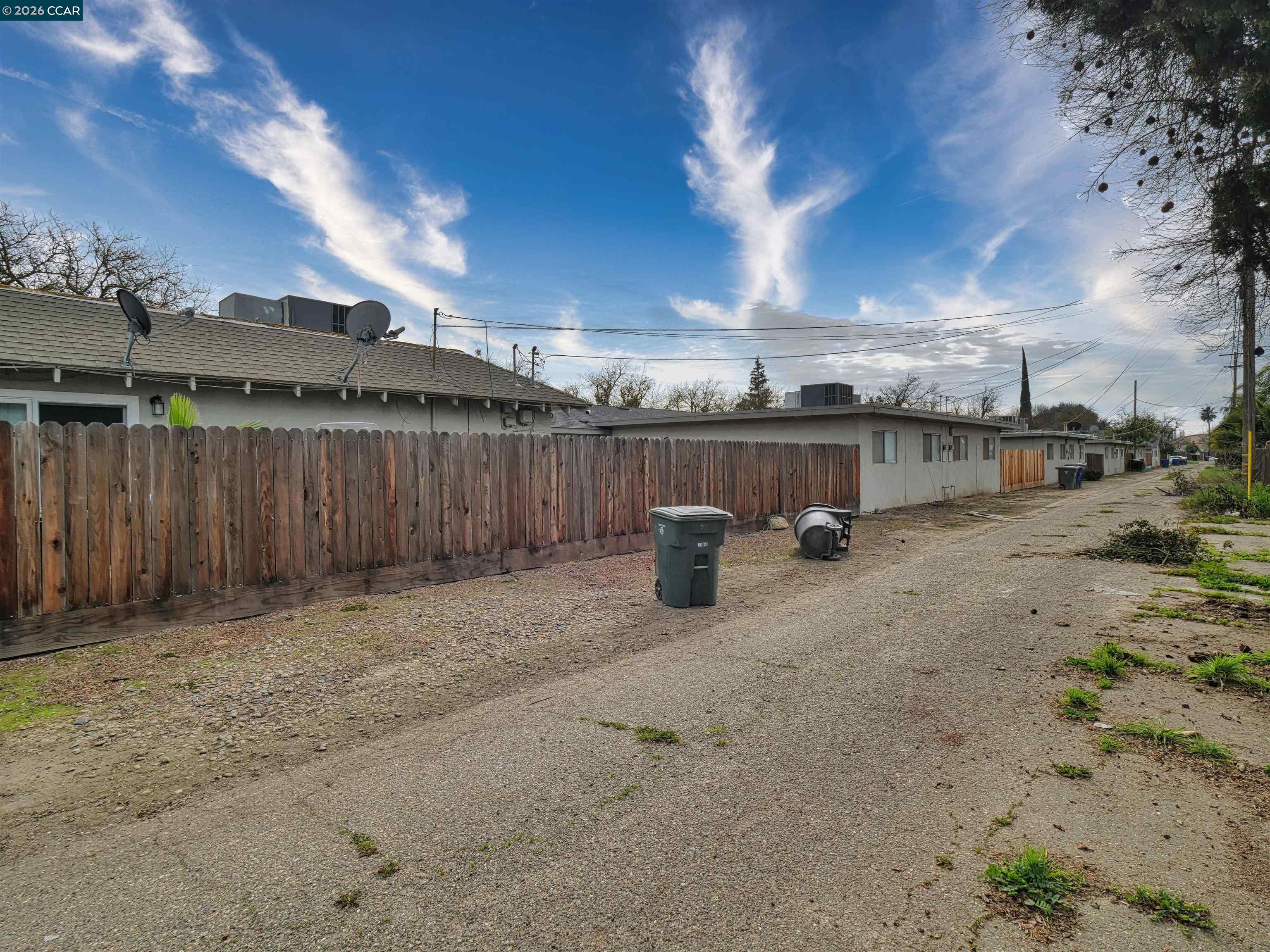 2500 Haddon Avenue Modesto, CA 95354 - Photo 11 of 37 a view of a terrace