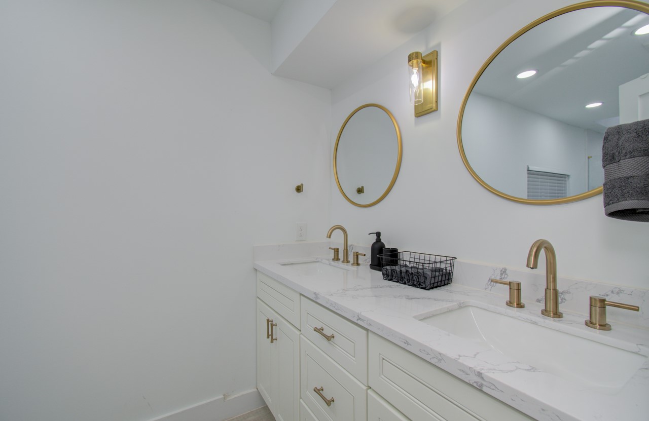 5539 Edith Street Houston, TX 77081 - Photo 18 of 50