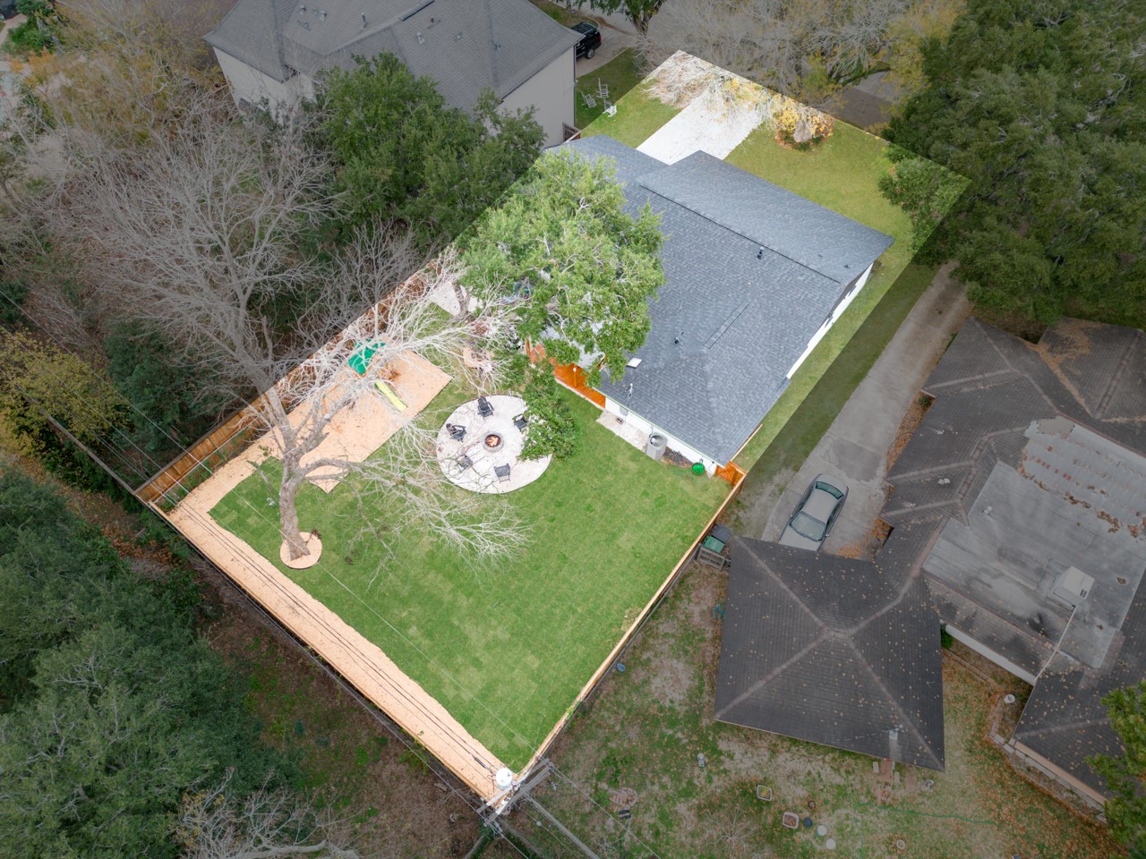 5539 Edith Street Houston, TX 77081 - Photo 49 of 50 an aerial view of a house