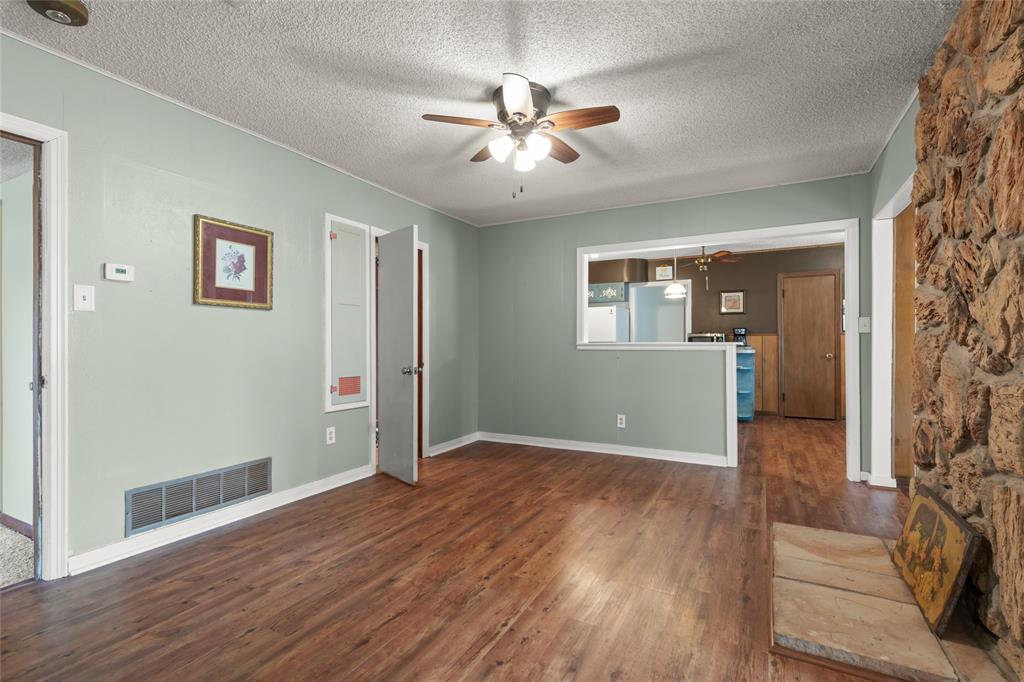 1002 Trundy Street Merkel, TX 79536 - Photo 11 of 40