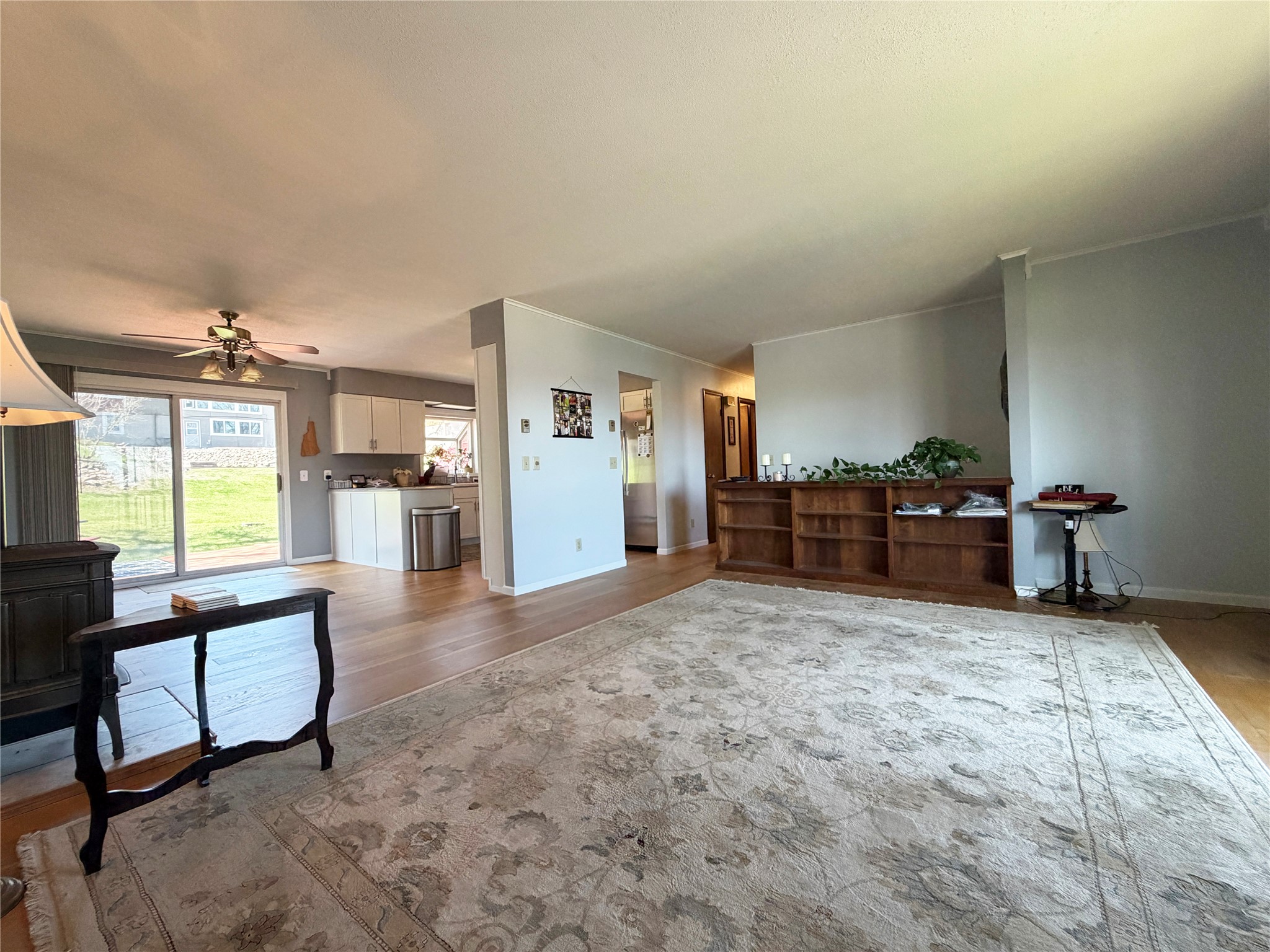 326 Mission Drive Rice Lake, WI 54868 - Photo 10 of 31 Living Room