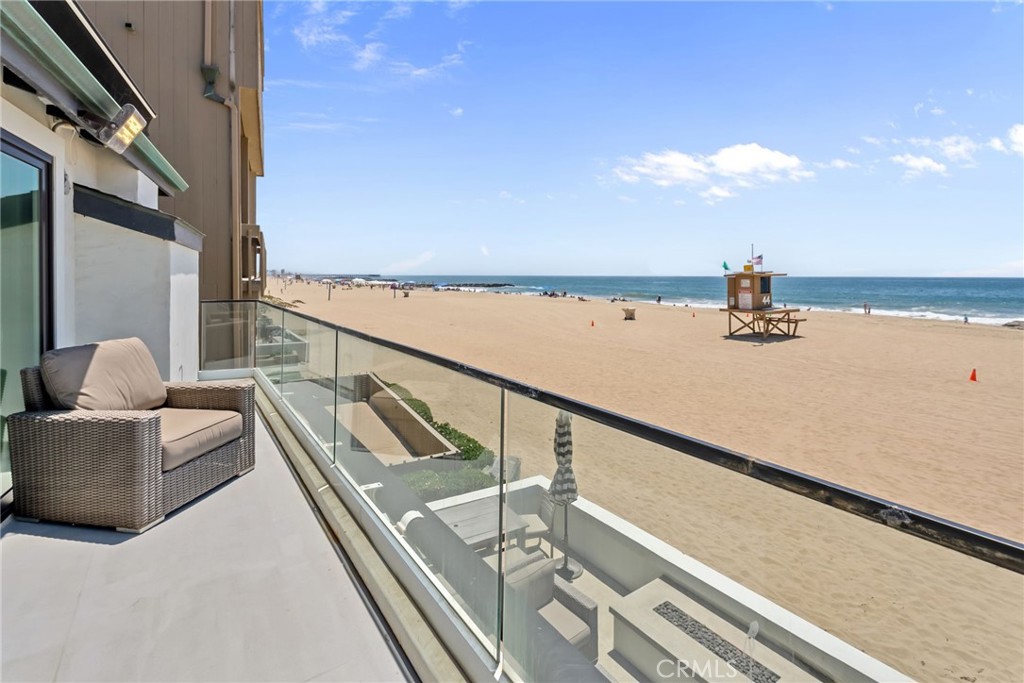 4403 Seashore Drive Newport Beach, CA 92663 - Photo 51 of 69 a view of balcony with furniture