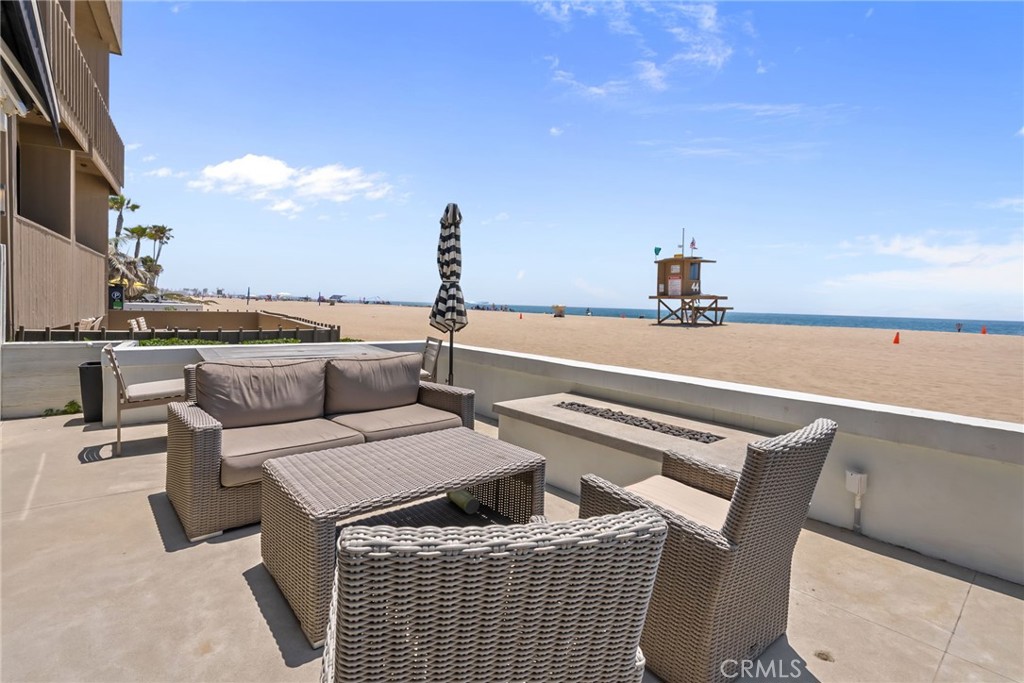 4403 Seashore Drive Newport Beach, CA 92663 - Photo 9 of 69