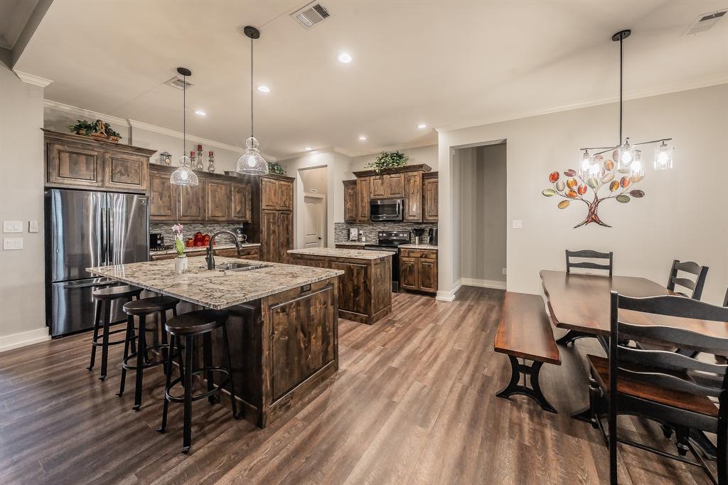 12305 Metz Road Sanger, TX 76266 - Photo 7 of 33