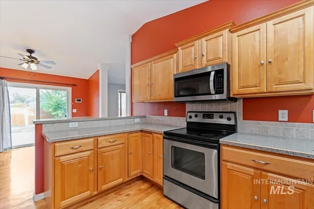 $389,000 | 214 Northeast Cisco Court, Mountain Home, ID 83647