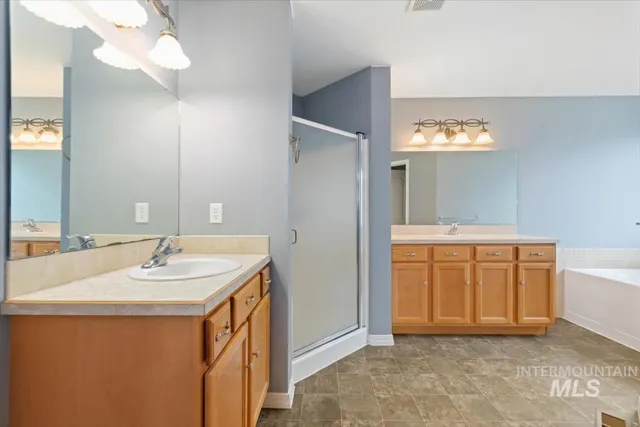 $389,000 | 214 Northeast Cisco Court, Mountain Home, ID 83647