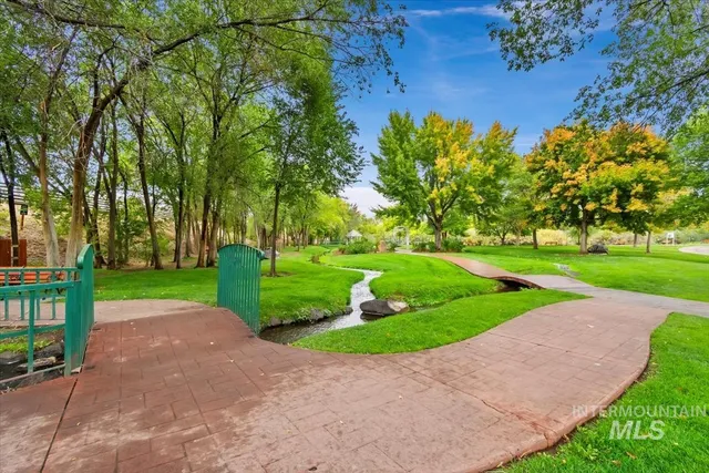 $389,000 | 214 Northeast Cisco Court, Mountain Home, ID 83647