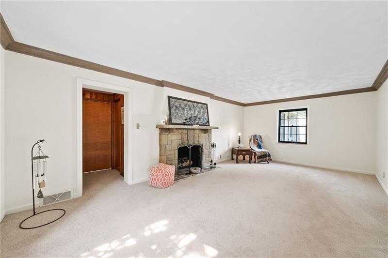 4700 Old Boston Road Pittsburgh, PA 15227 - Photo 4 of 25 Gallery Image 4