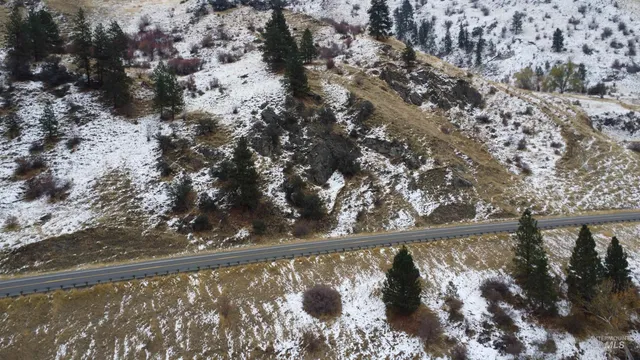 $460,000 | 302 Old Pollock Road, Riggins, ID 83549