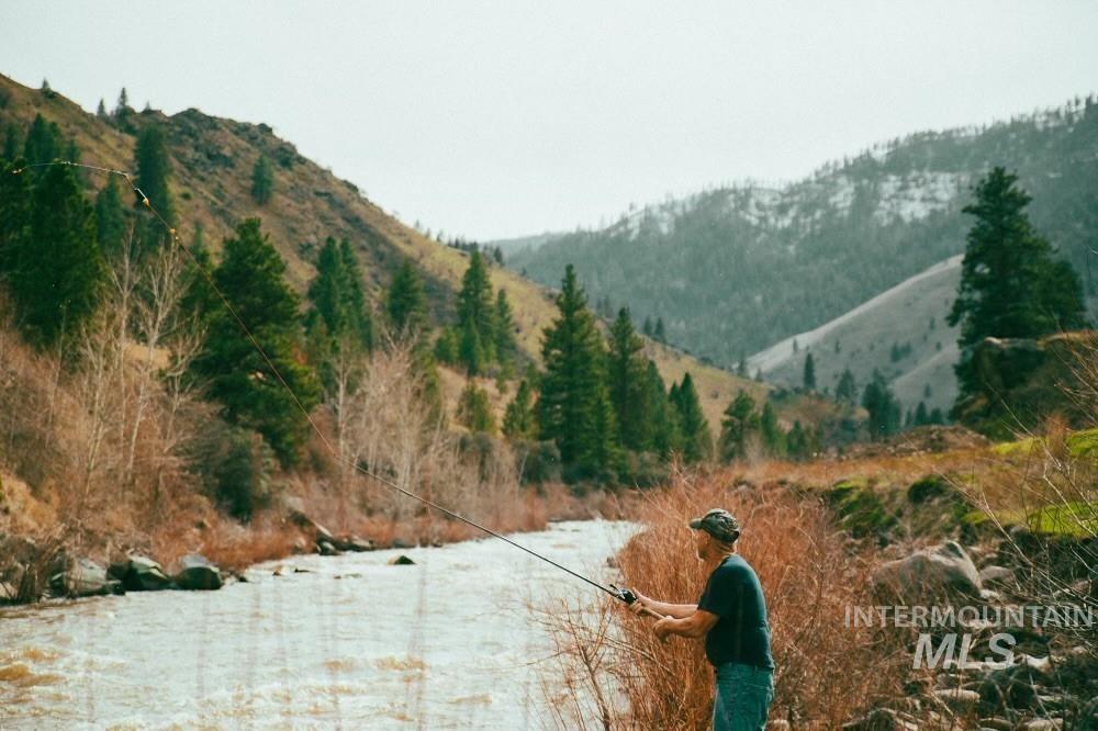302 Old Pollock Road Riggins, ID 83549 - Photo 18 of 25
