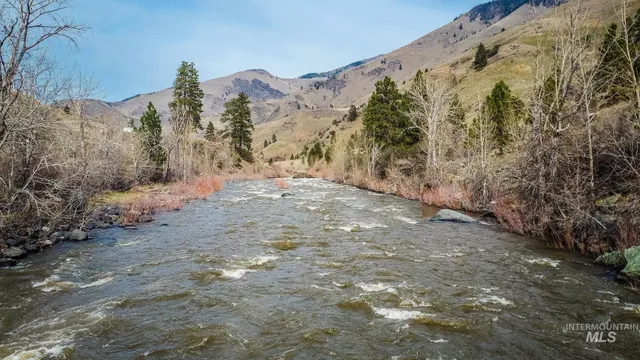 $460,000 | 302 Old Pollock Road, Riggins, ID 83549