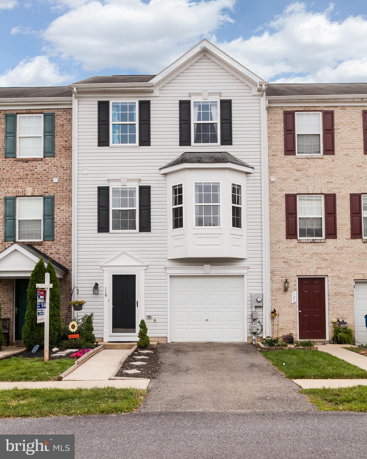 119 Eagles Ridge Smithsburg, MD 21783 - Photo 1 of 28 Exterior (Front)