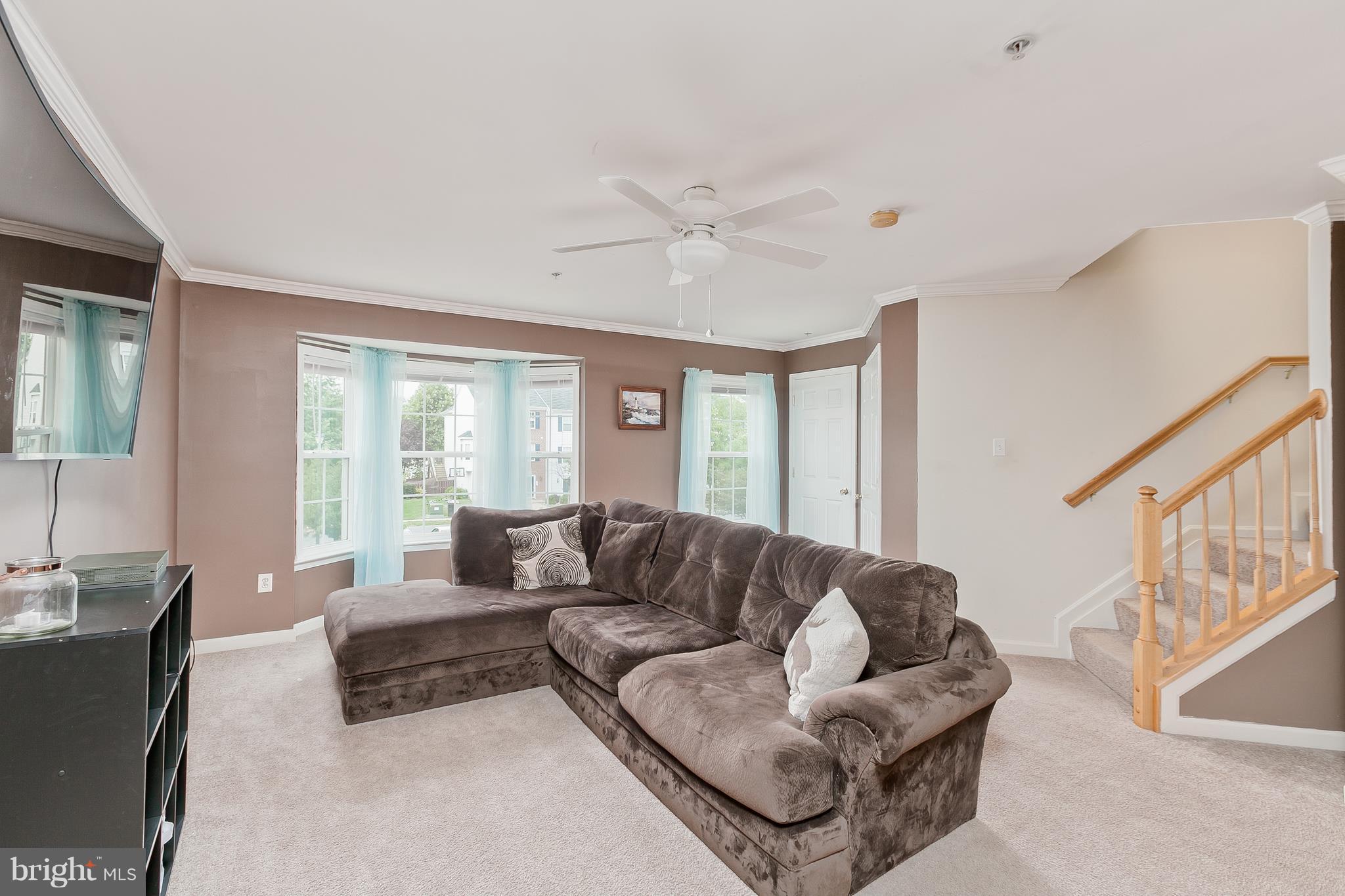 119 Eagles Ridge Smithsburg, MD 21783 - Photo 15 of 28 Living Room