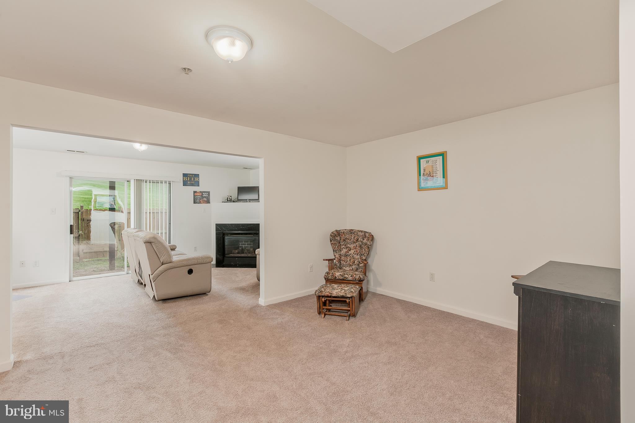 119 Eagles Ridge Smithsburg, MD 21783 - Photo 3 of 28 Family Room