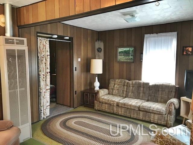 N15507 Downing Road Amberg, WI 54102 - Photo 3 of 19 Gallery Image 3